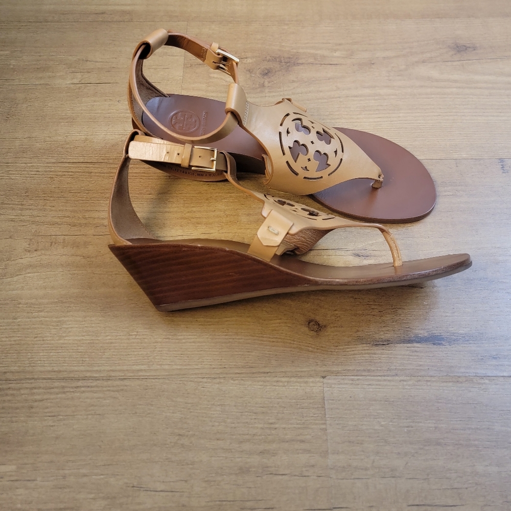 Tory Burch Zoey Leather Logo Wedge Sandals - Picture 5 of 12